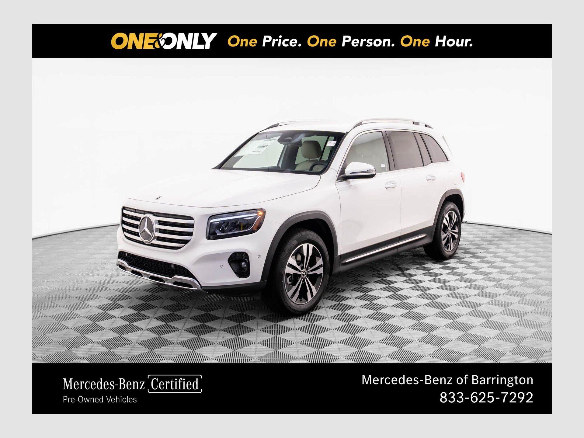 2025 Mercedes-Benz GLB Base's photo