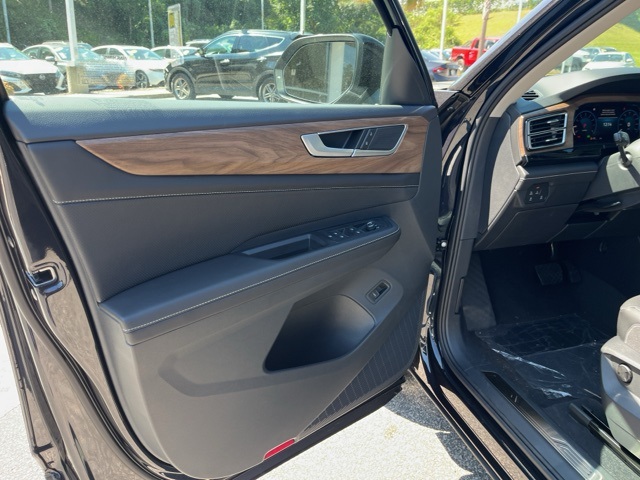 2026 Volkswagen Atlas SE Technology photo 5