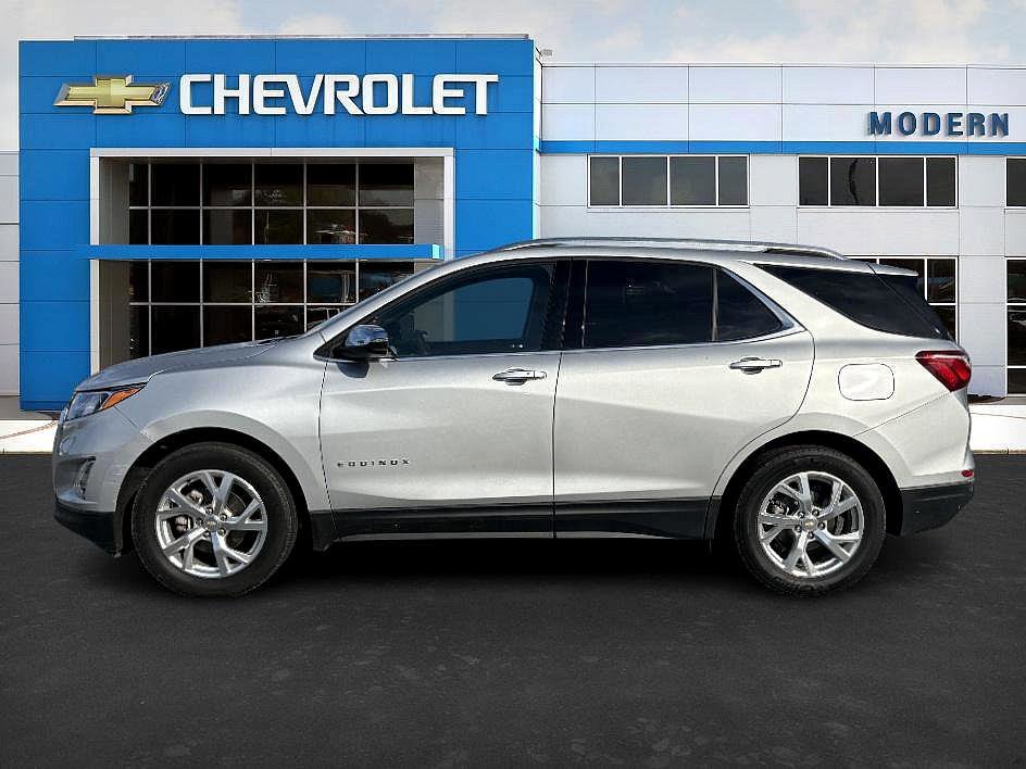 2021 Chevrolet Equinox Premier photo 2