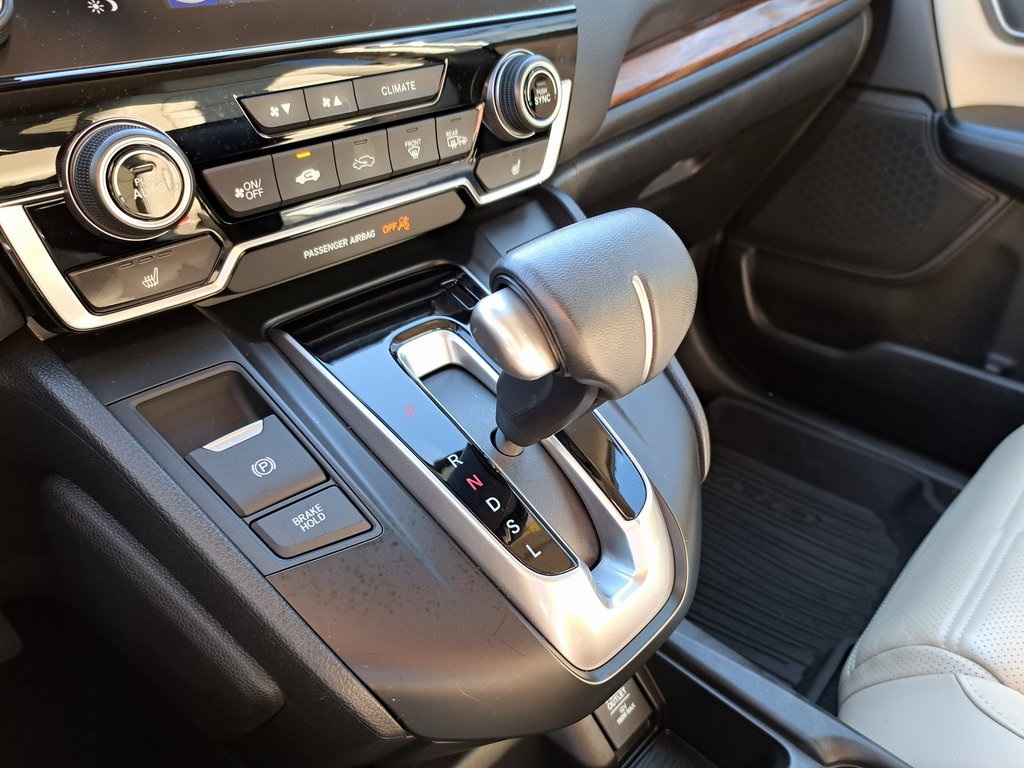 2019 Honda CR-V Touring photo 16