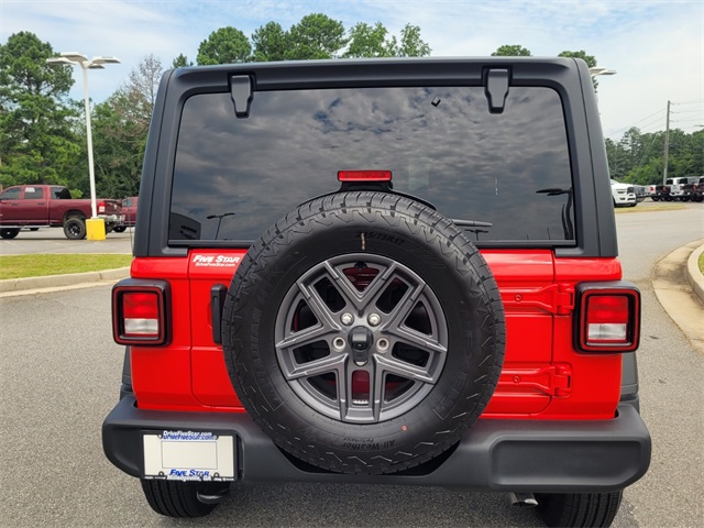 2025 Jeep Wrangler Sport S photo 9