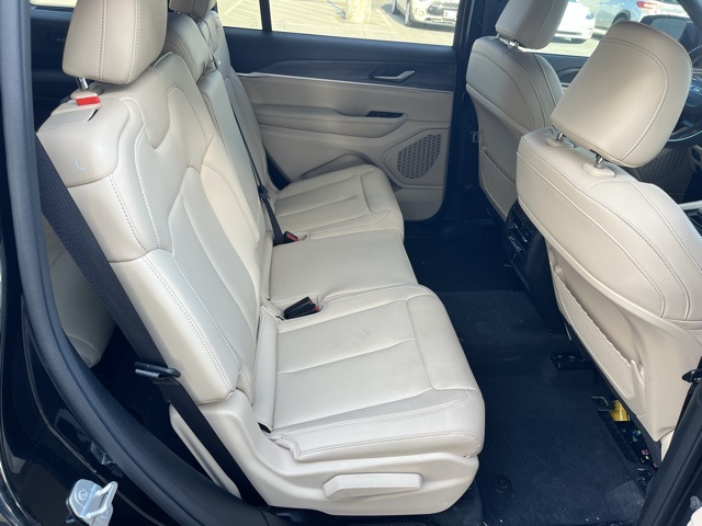 2024 Jeep Grand Cherokee Limited photo 14