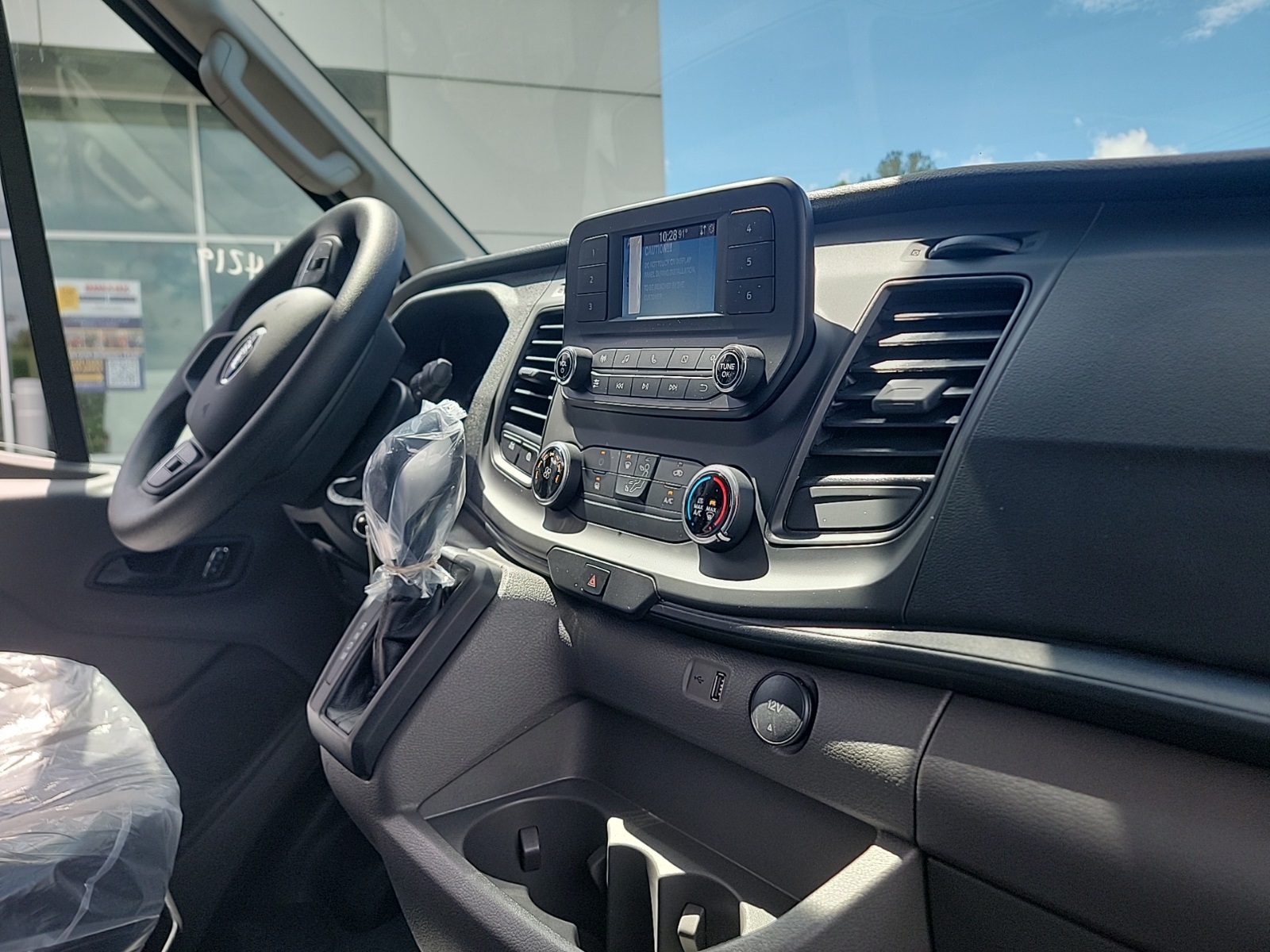 2025 Ford Transit photo 3