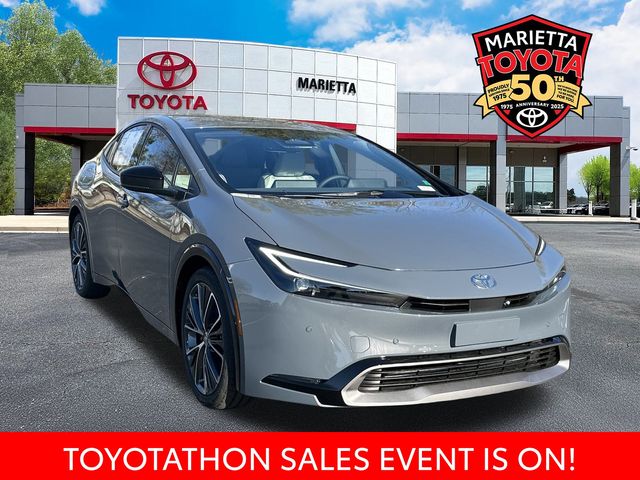 2026 Toyota Prius XLE's photo