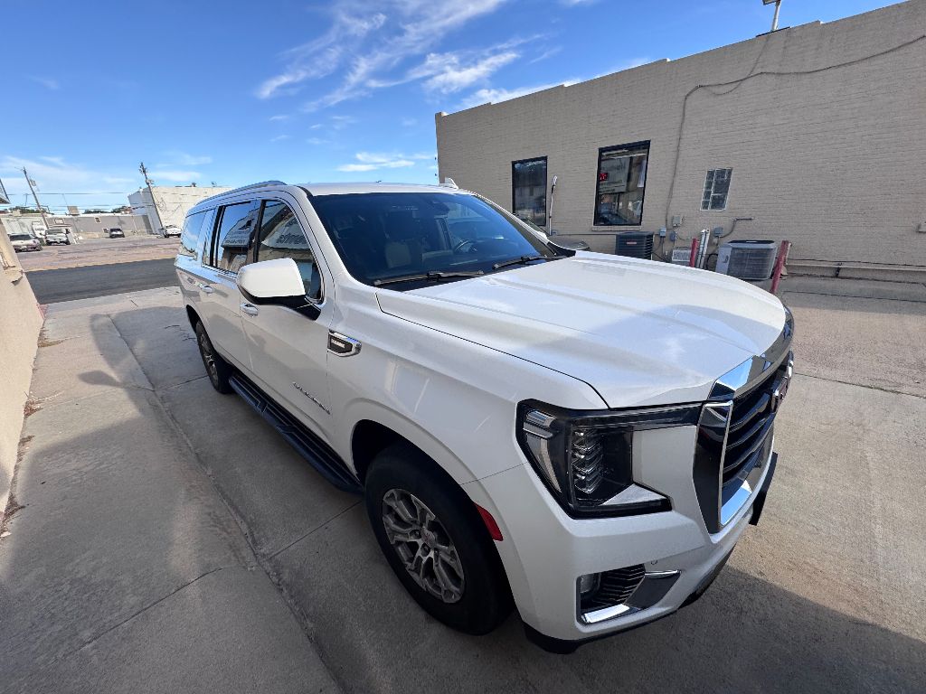 2021 Gmc Yukon XL 1500 SLE photo 3