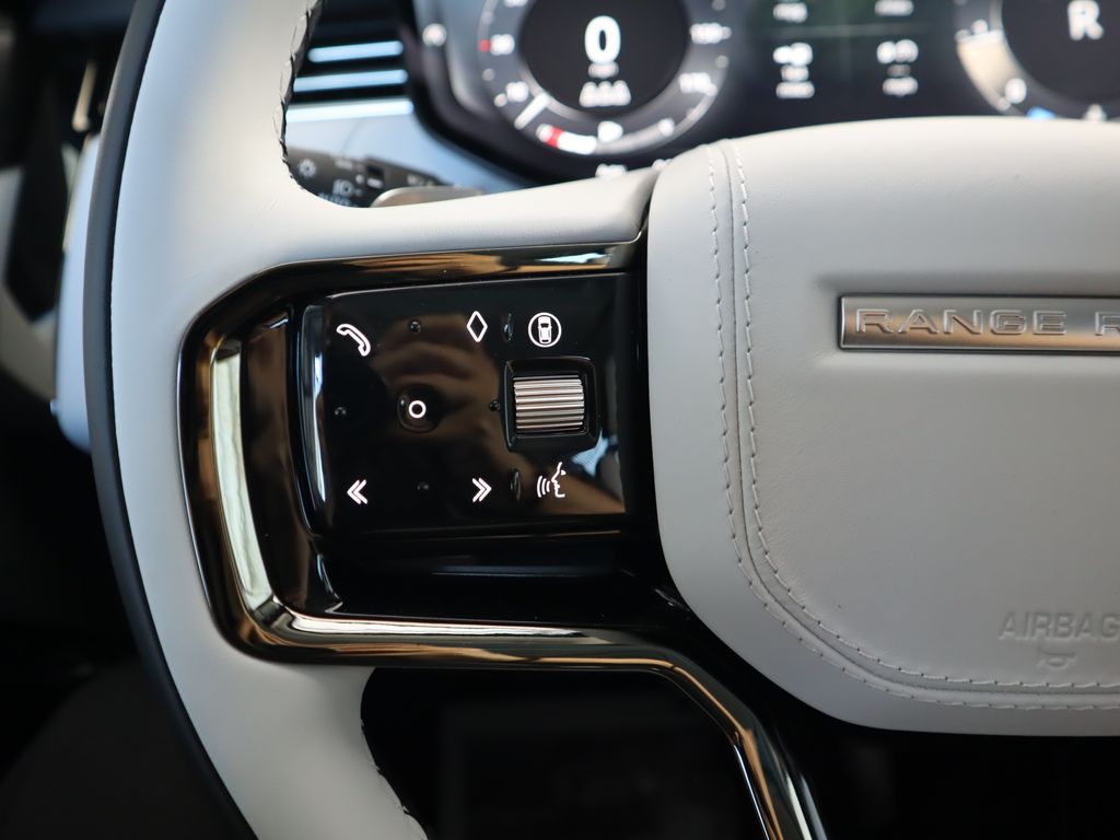 2025 Land Rover Range Rover Sport SE photo 11