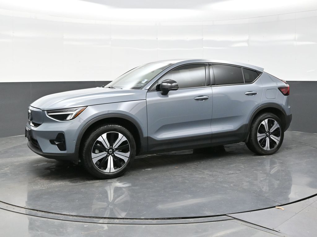 2023 Volvo C40 Plus photo 2