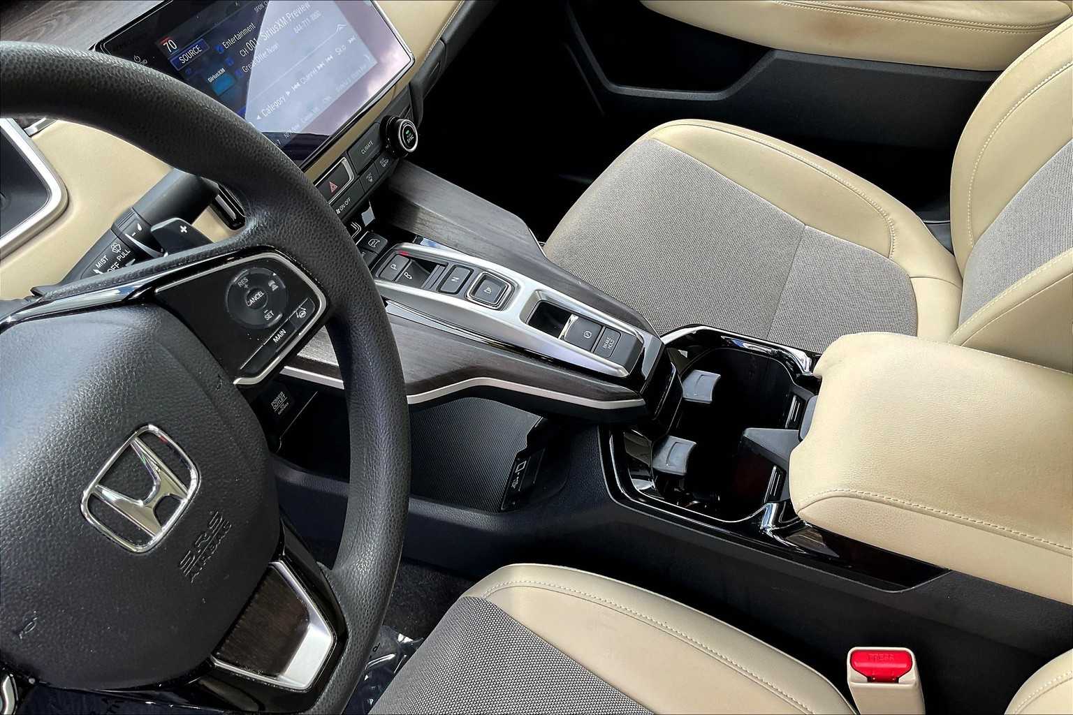 2018 Honda Clarity Plug-In Hybrid photo 16
