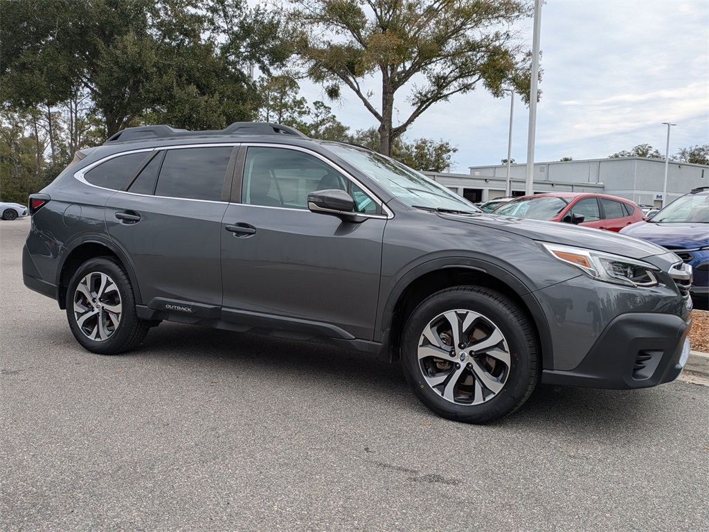 2021 Subaru Outback Limited's photo