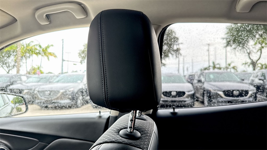 2018 Buick Encore Preferred photo 14