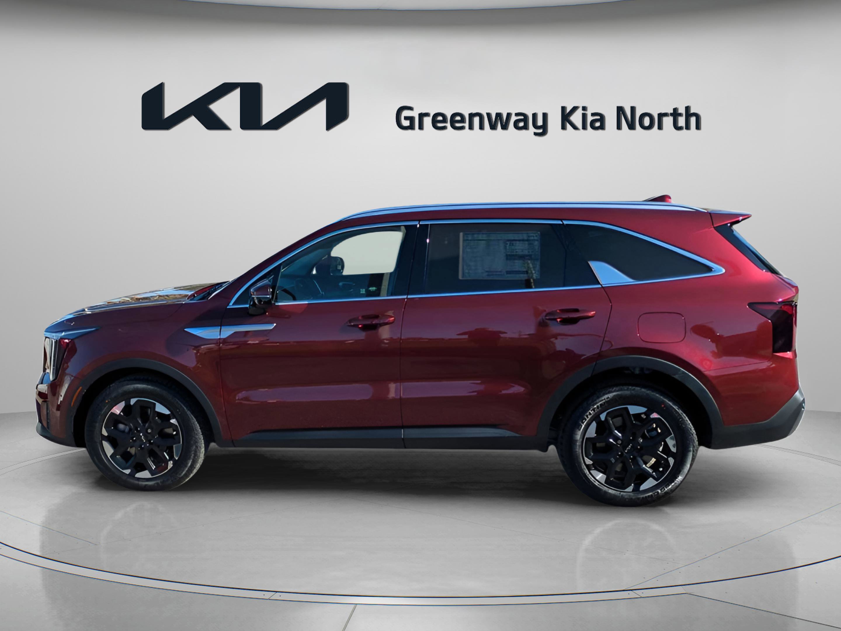 2025 Kia Sorento S photo 3