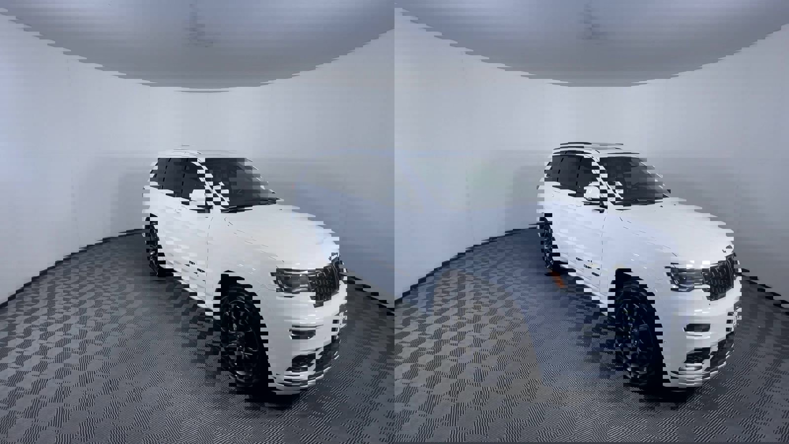 1C4RJFCT8MC588439