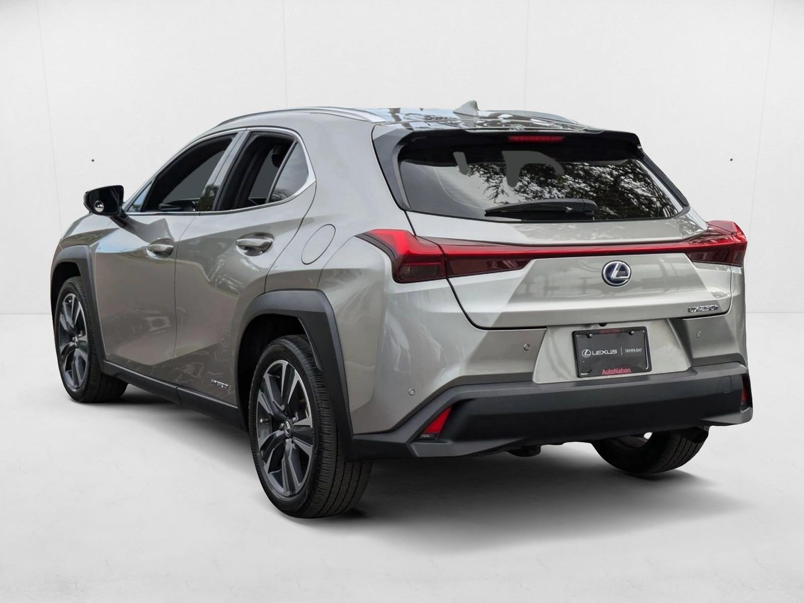 2021 Lexus UX 250h photo 8