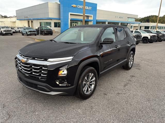 2026 Chevrolet Equinox LT photo 2