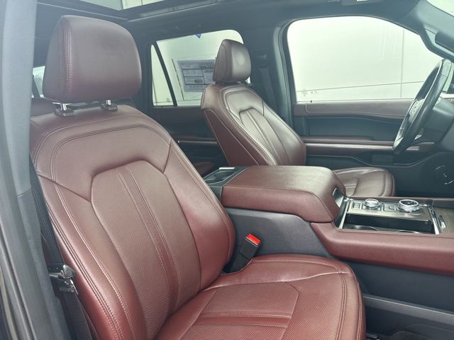 2022 Ford Expedition MAX Limited photo 33