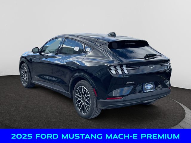 2025 Ford Mustang Mach-E Premium photo 3