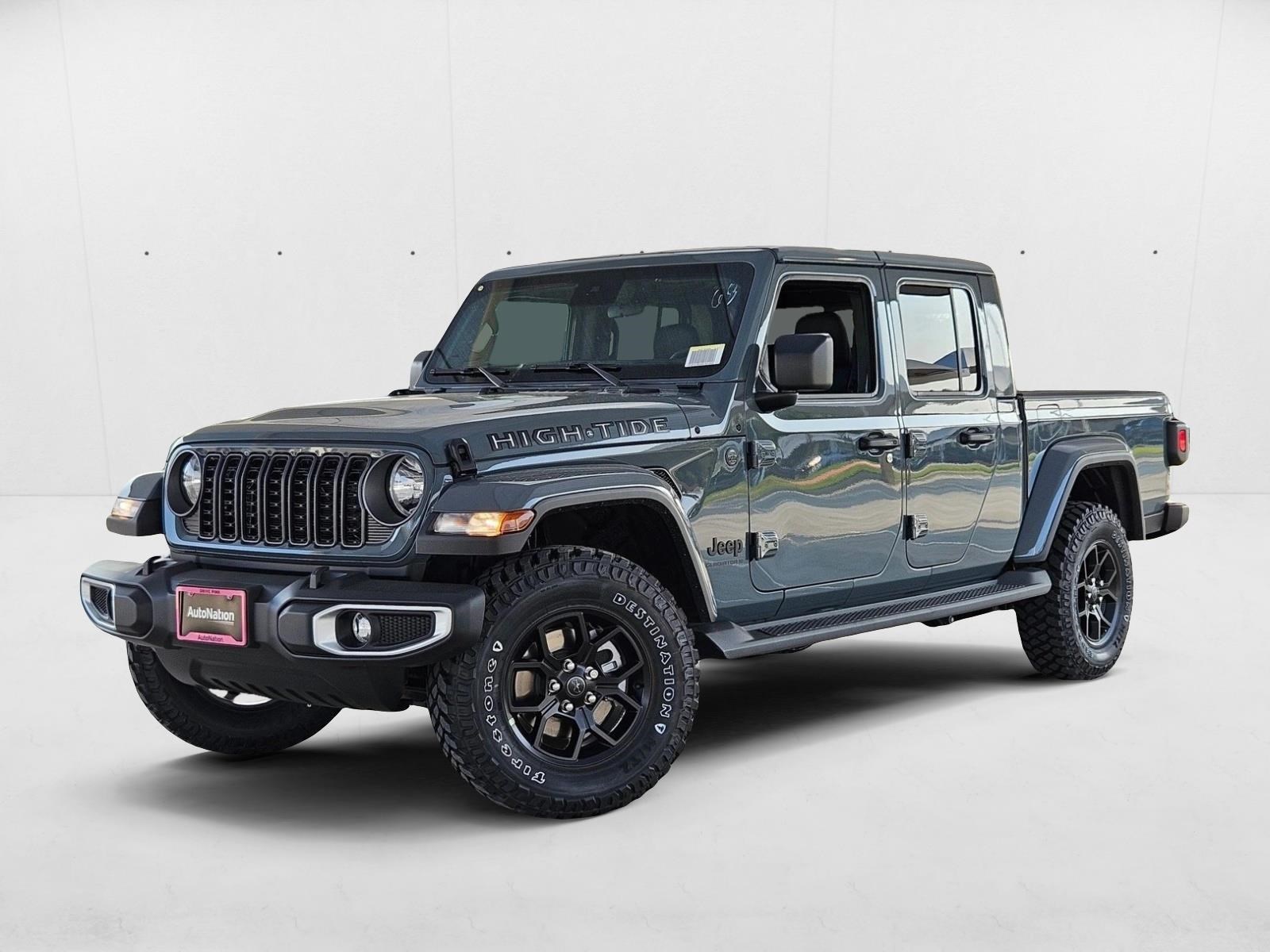 2025 Jeep Gladiator High Tide's photo