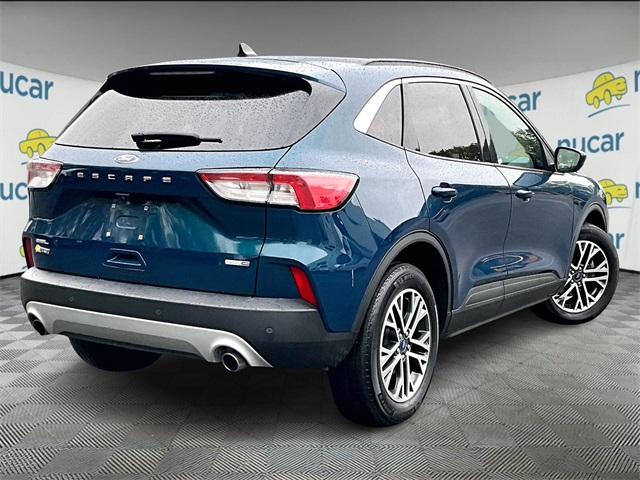 2020 Ford Escape SEL photo 11