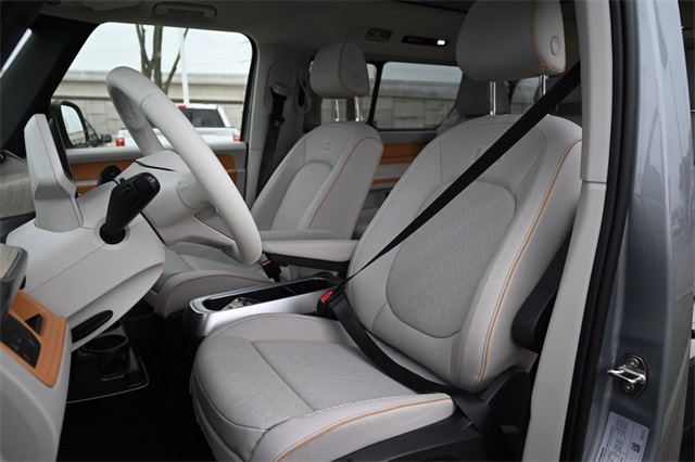 2025 Volkswagen ID. Buzz photo 15