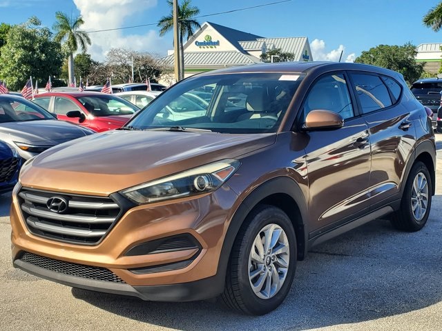 Used 2016 Hyundai Tucson SE with VIN KM8J23A44GU237073 for sale in Deerfield Beach, FL