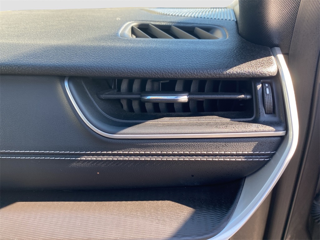2023 Jeep Grand Cherokee Altitude photo 25