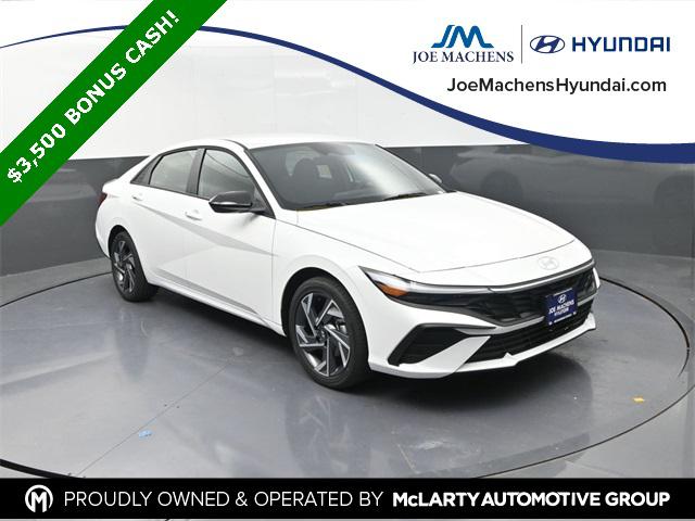 2025 Hyundai Elantra Blue's photo