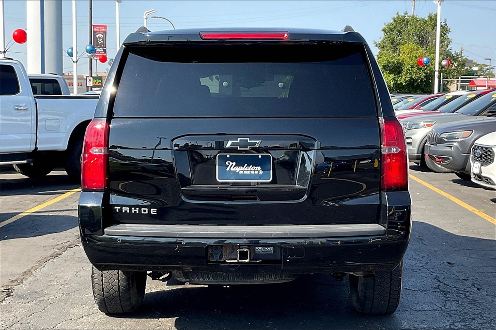 2019 Chevrolet Tahoe LS photo 3
