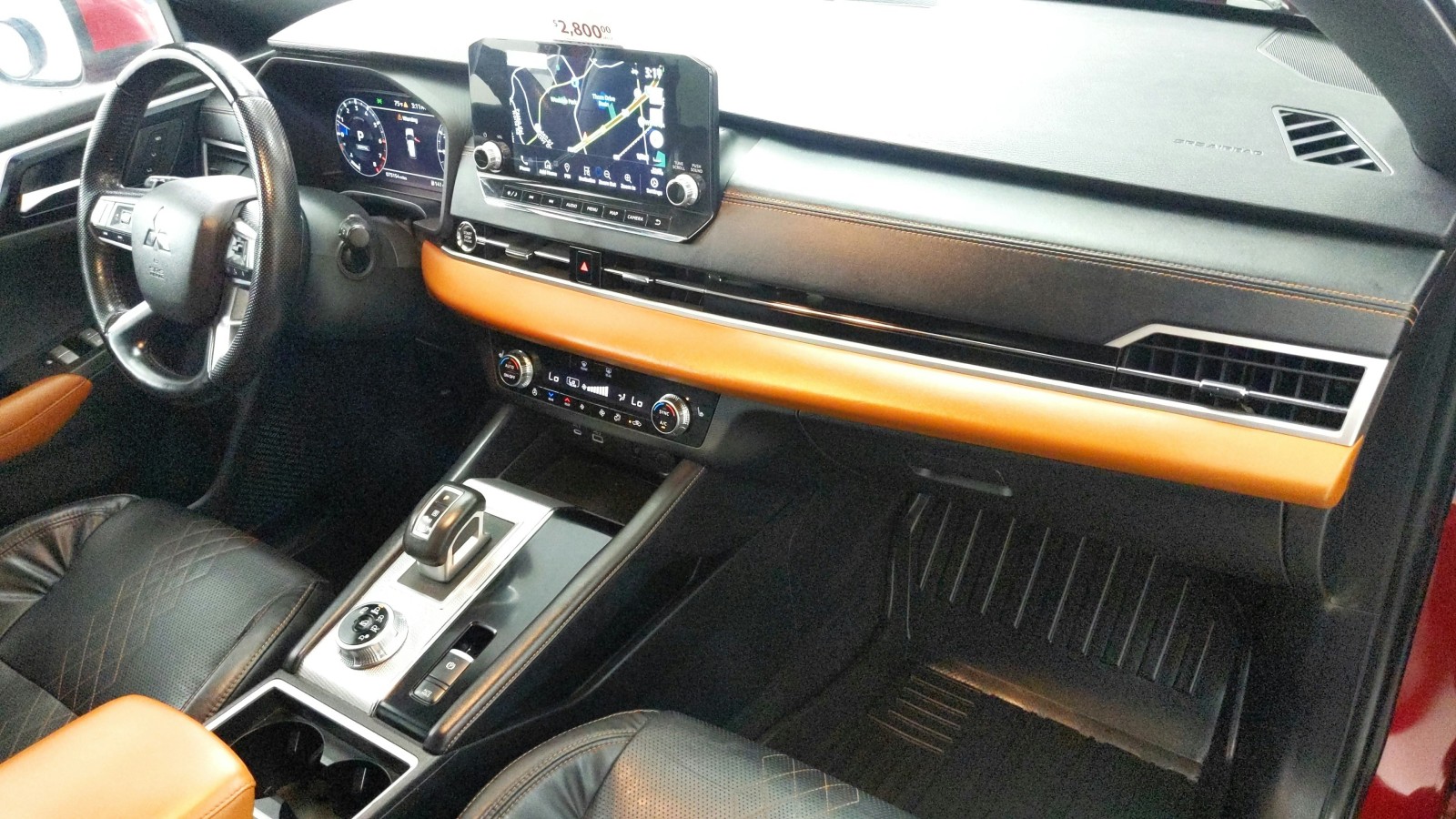 Used 2022  Mitsubishi SEL image 31