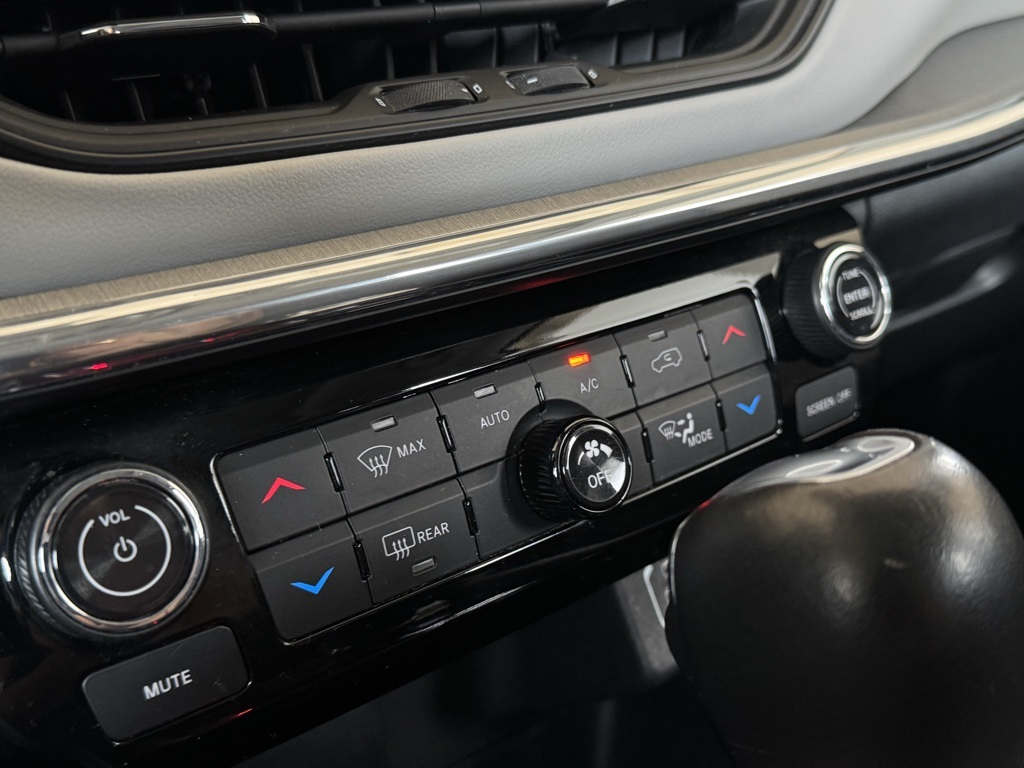 2022 Jeep Compass Limited photo 26