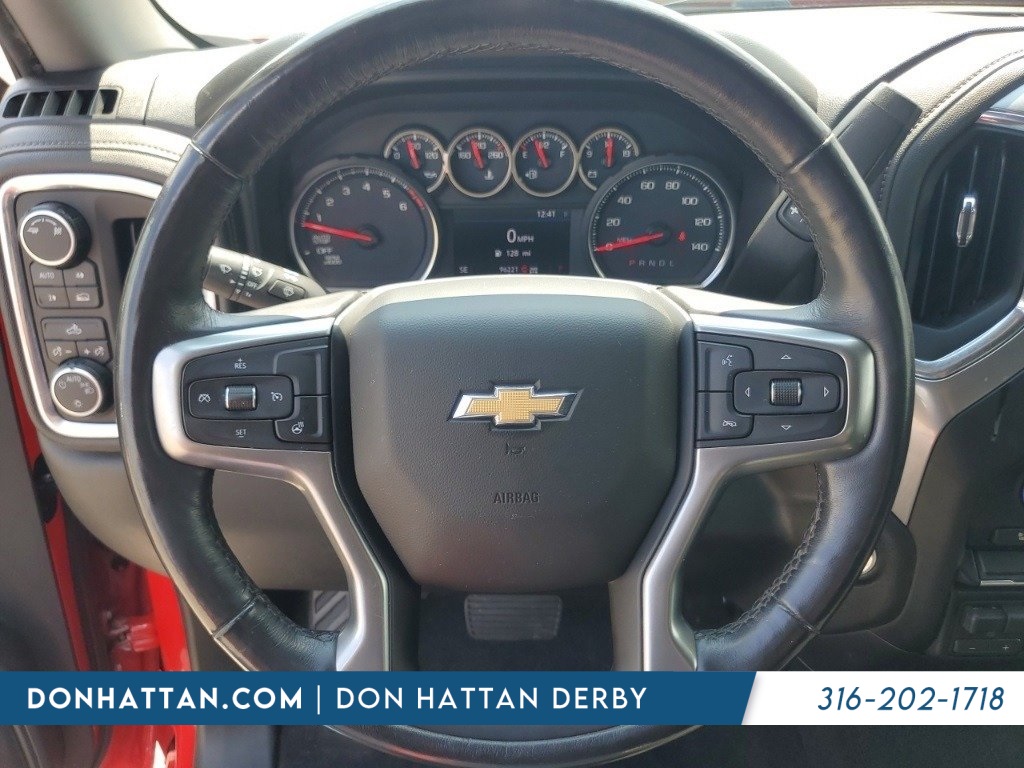 2019 Chevrolet Silverado 1500 LT photo 3