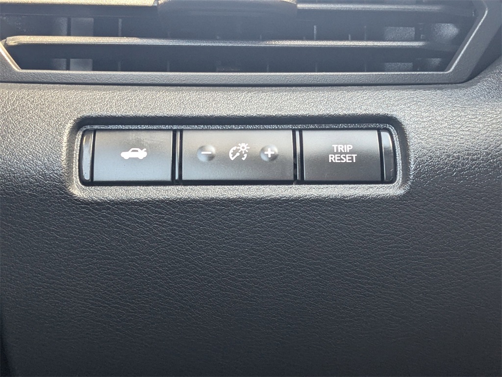 2025 Nissan Altima 2.5 SR photo 21