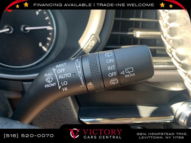 2025 Mazda CX-30 2.5 S Carbon photo 35