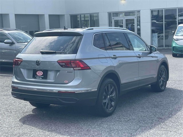 2024 Volkswagen Tiguan SE Wolfsburg Edition photo 4