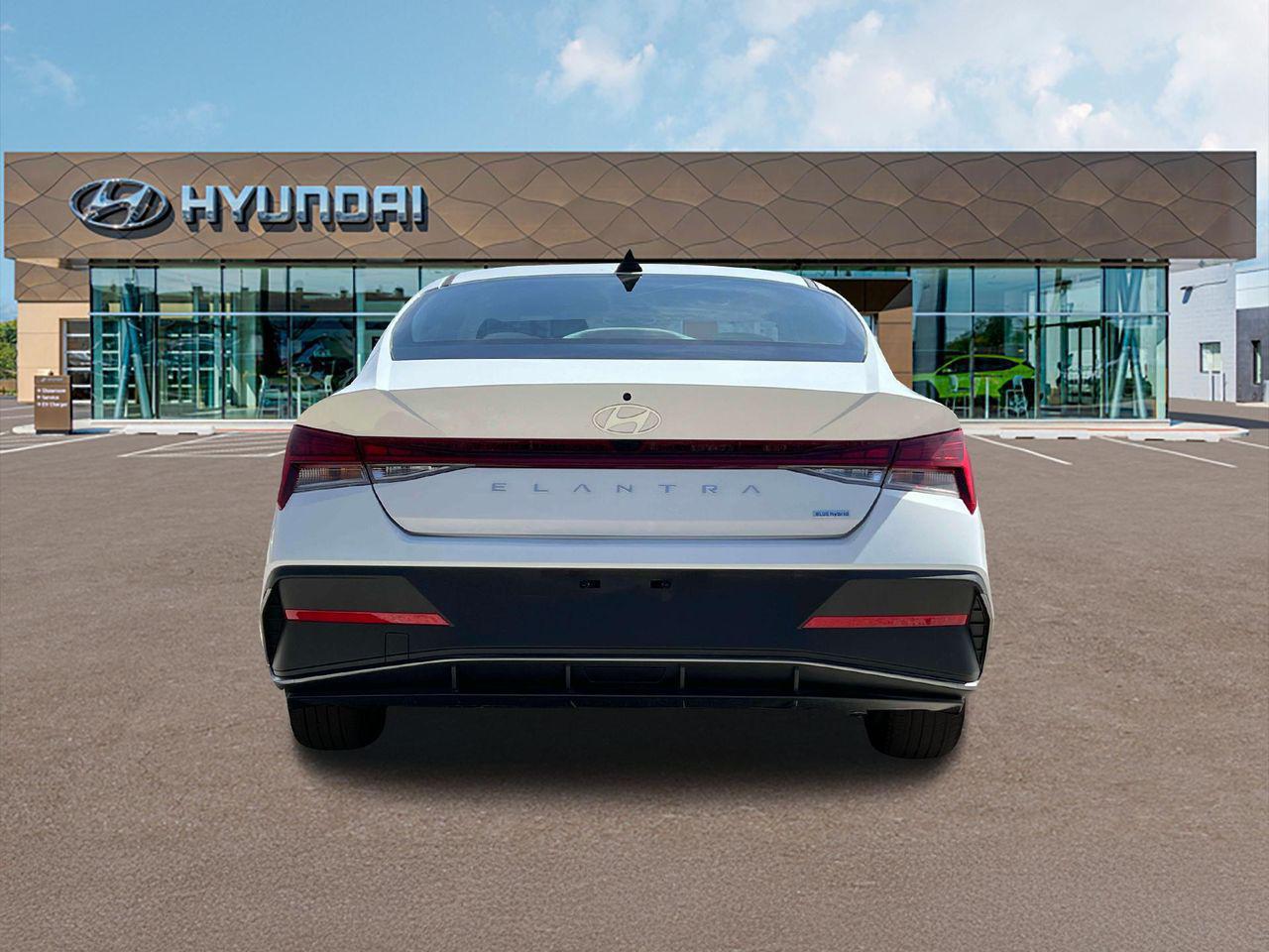 2025 Hyundai Elantra Hybrid Blue photo 6