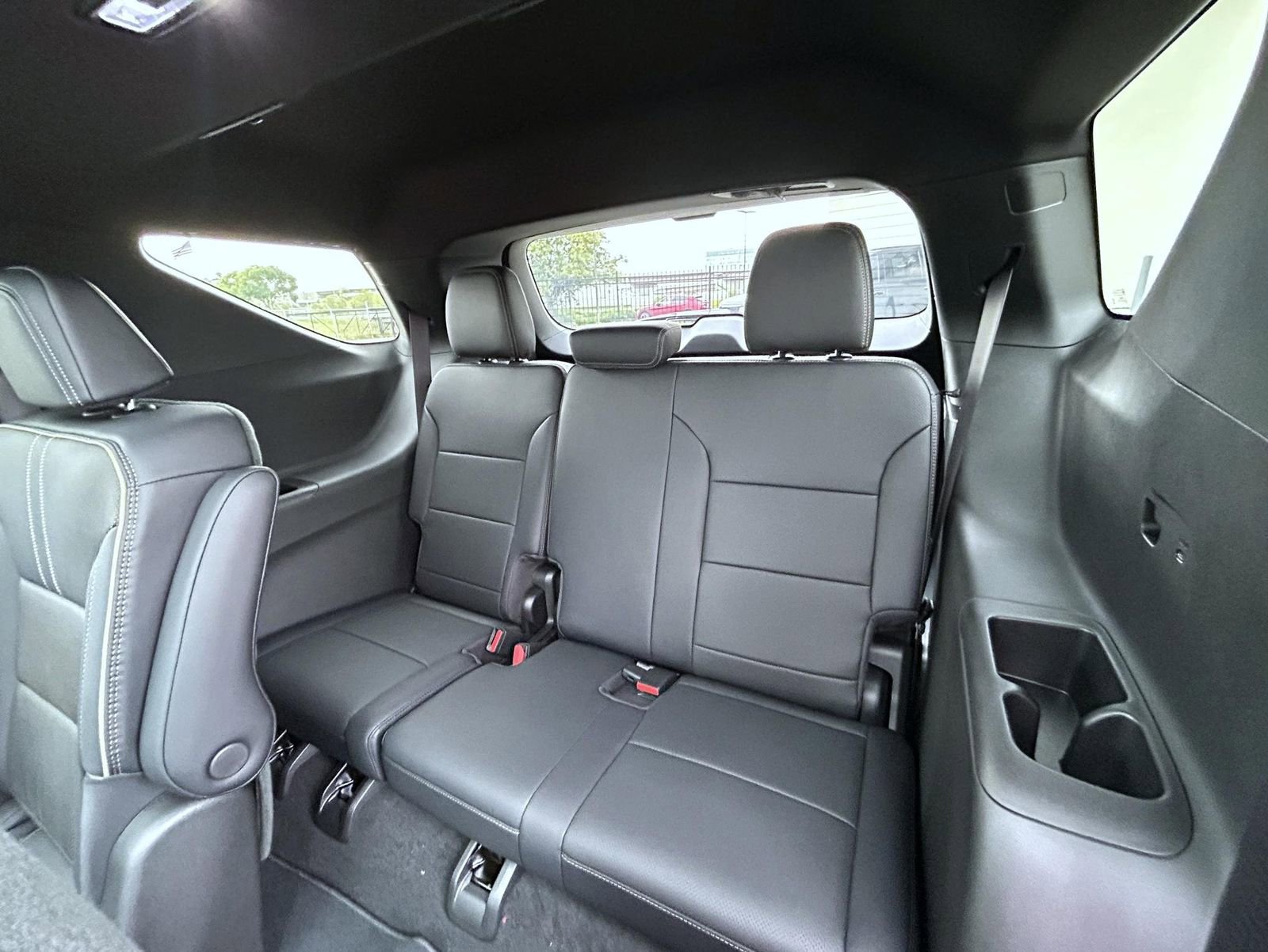 2026 Chevrolet Traverse High Country photo 19