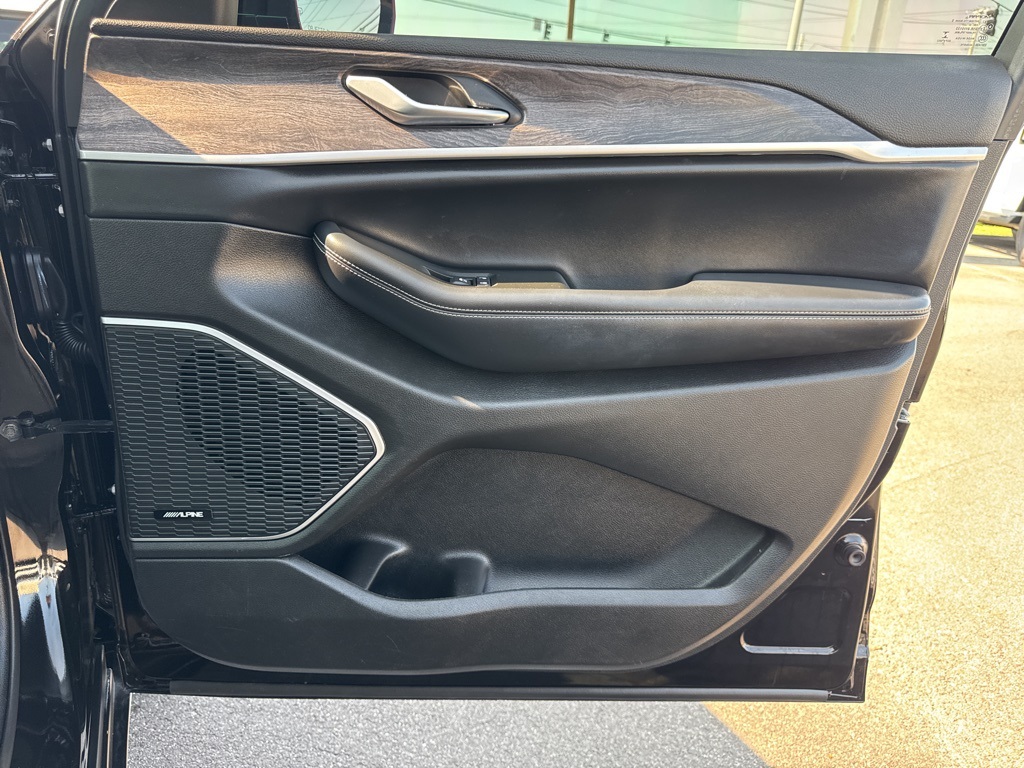 2021 Jeep Grand Cherokee Limited photo 28