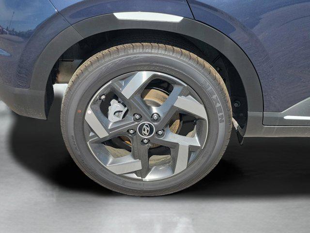 2025 Hyundai Venue Limited photo 3