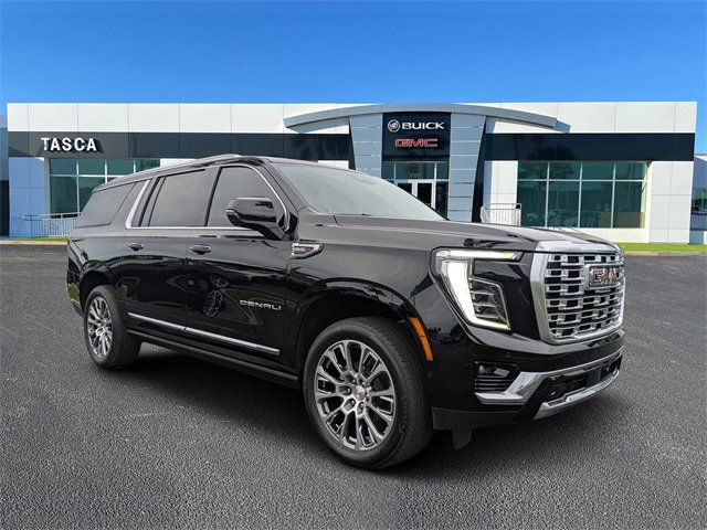 2025 GMC Yukon XL Denali's photo