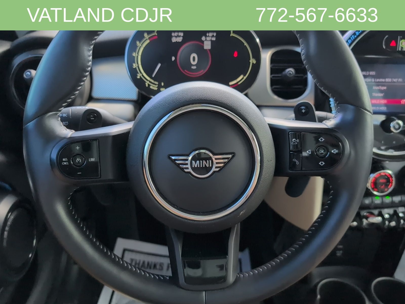 2022 Mini Cooper S Iconic photo 10