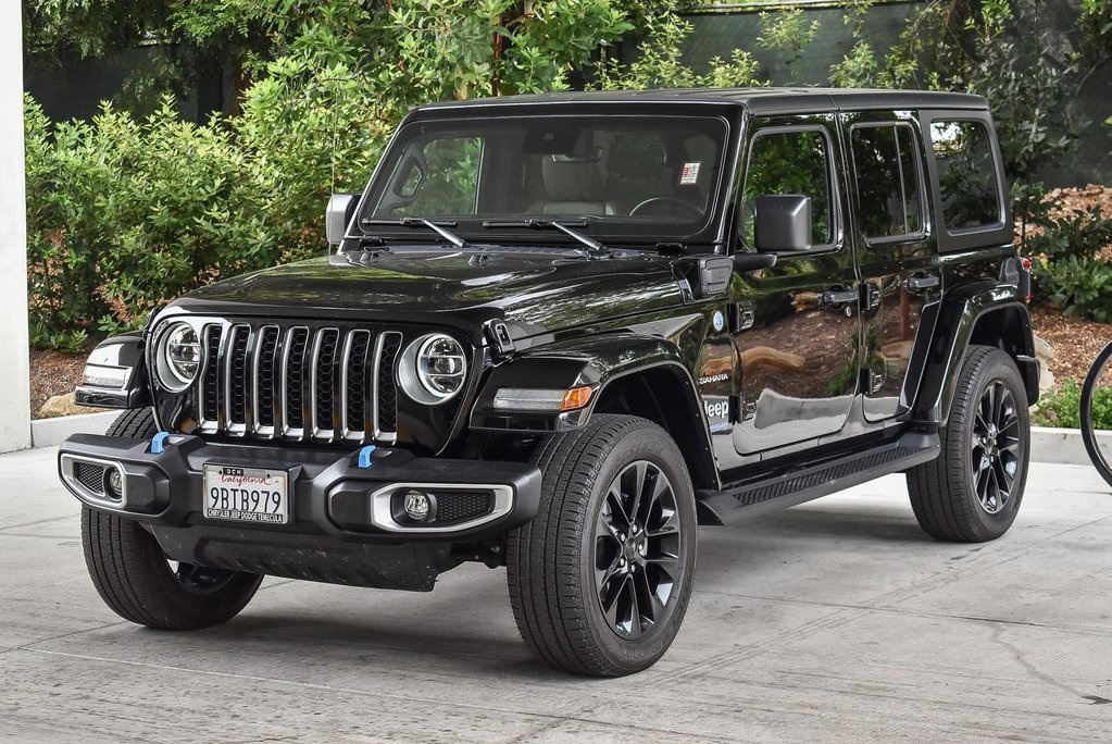 2022 Jeep Wrangler Unlimited Sahara 4xe photo 3