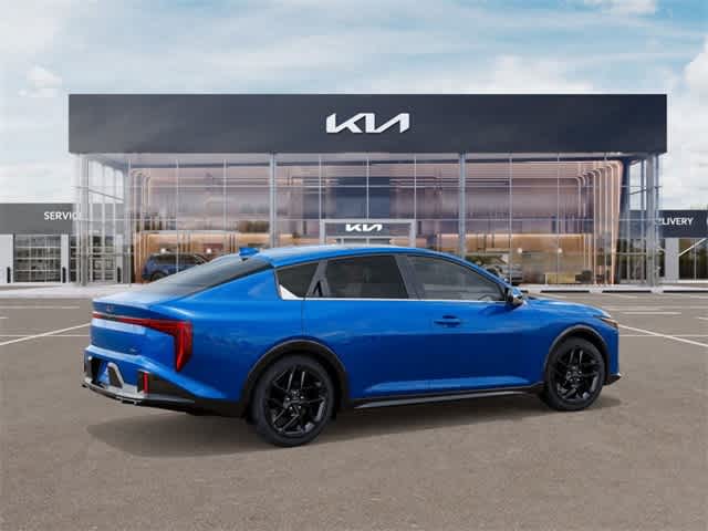 2025 Kia K4 GT-Line Turbo photo 2