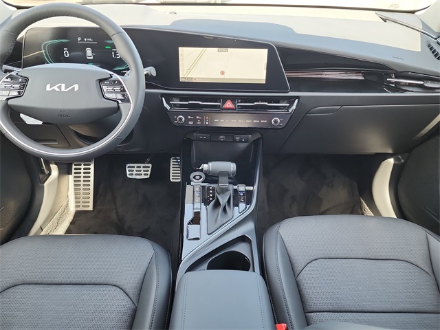 2025 Kia Niro SX Touring photo 18