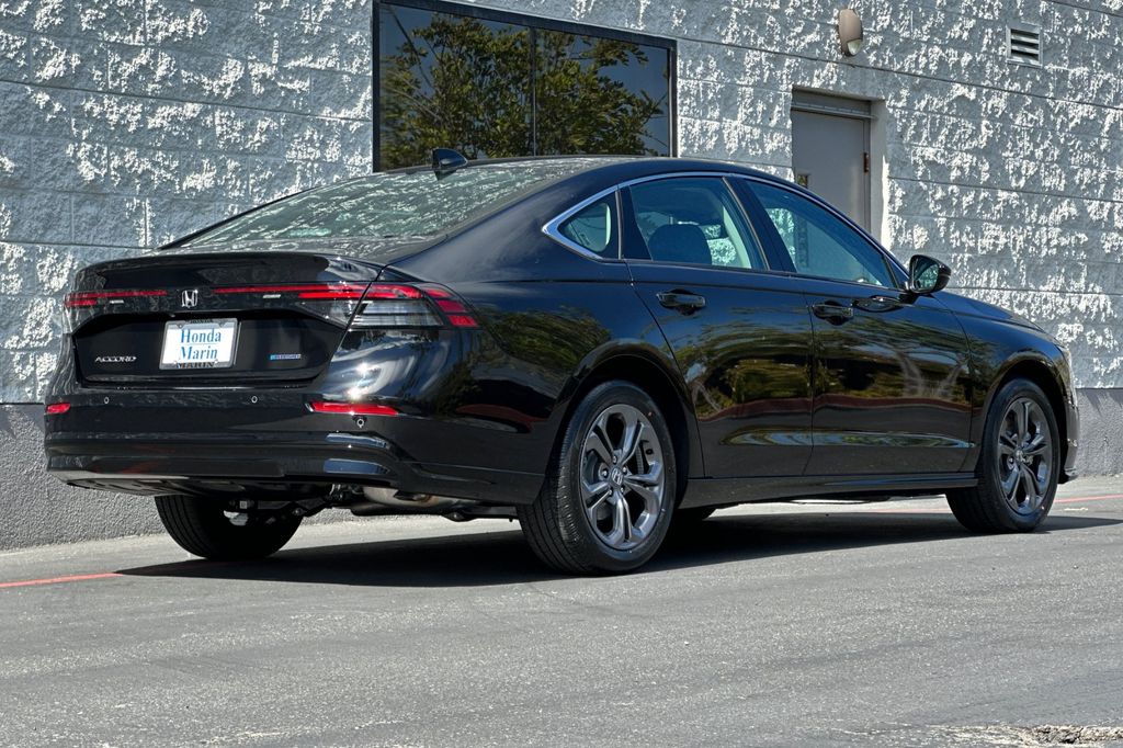 2025 Honda Accord Hybrid EX-L photo 4