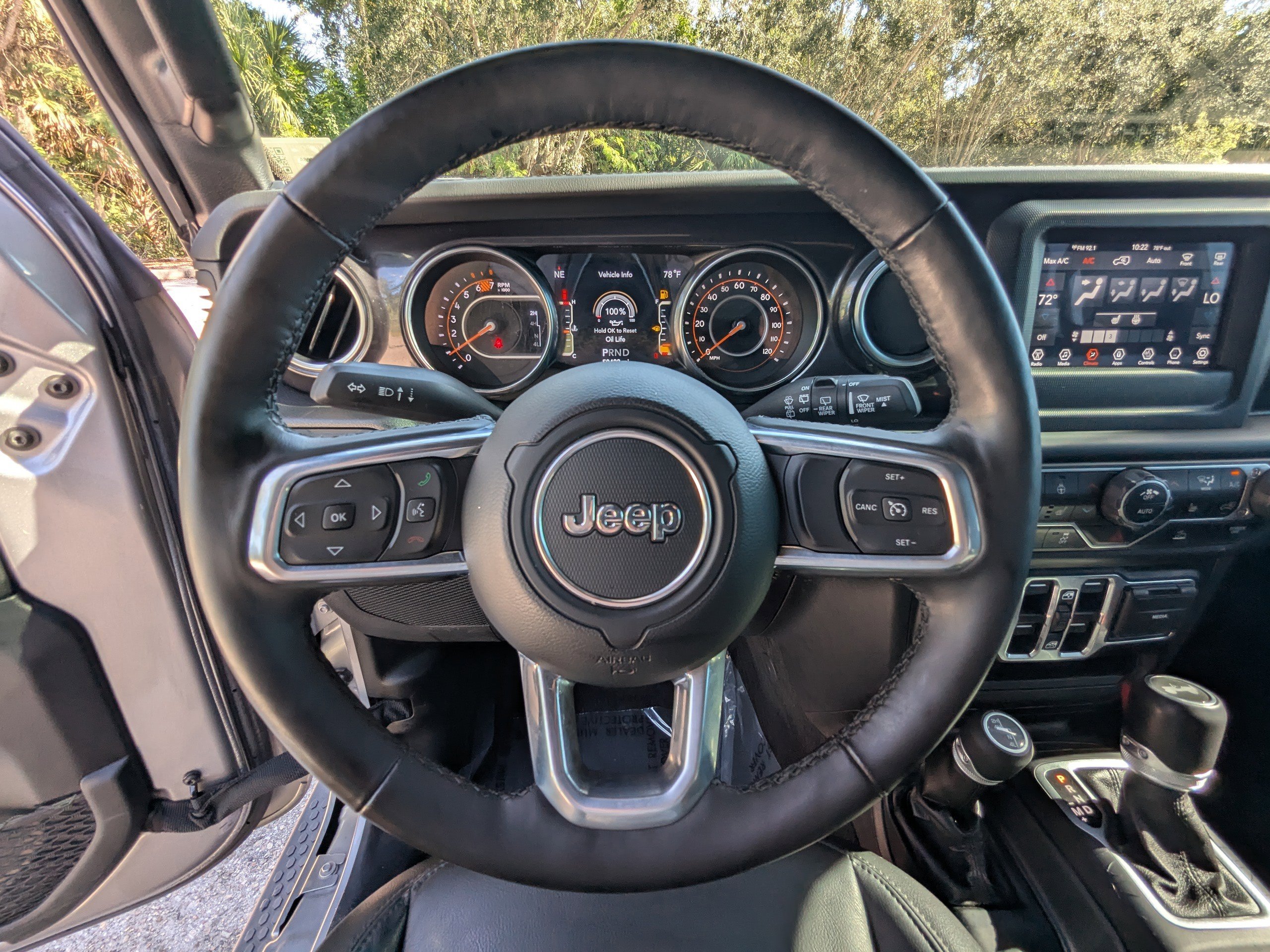 2021 Jeep Wrangler Unlimited Sahara Altitude photo 34