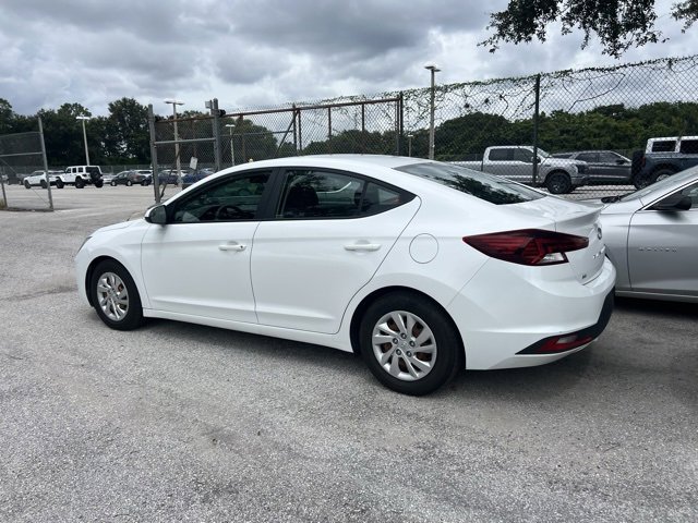2019 Hyundai Elantra SE photo 4