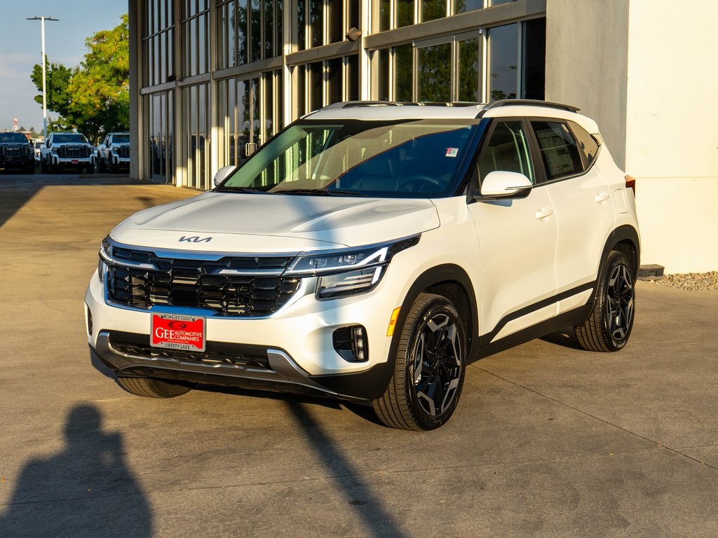 2026 Kia Seltos SX photo 2