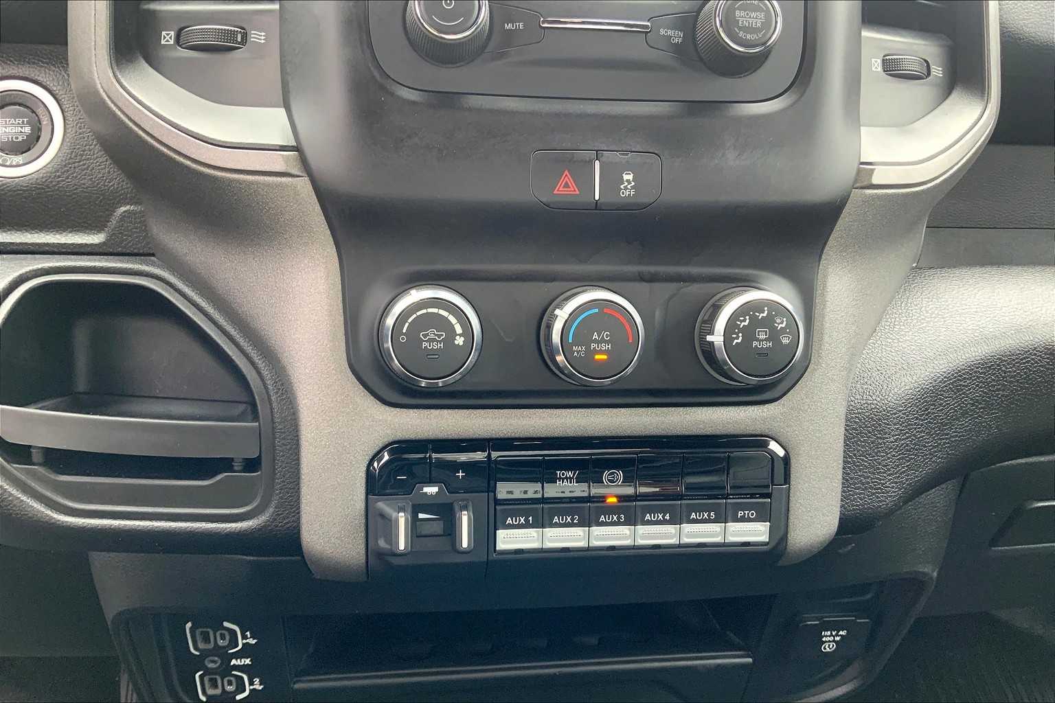 2021 Ram 5500 Tradesman photo 30