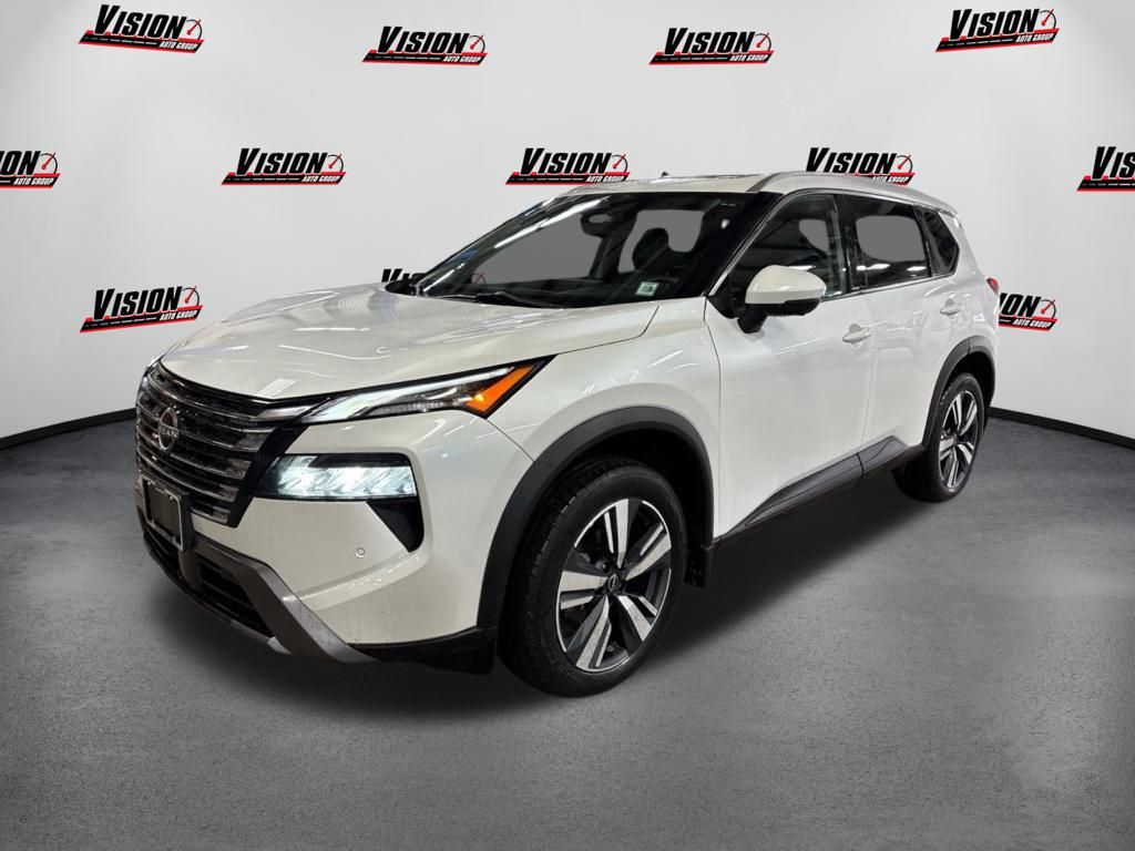 2024 Nissan Rogue SL's photo