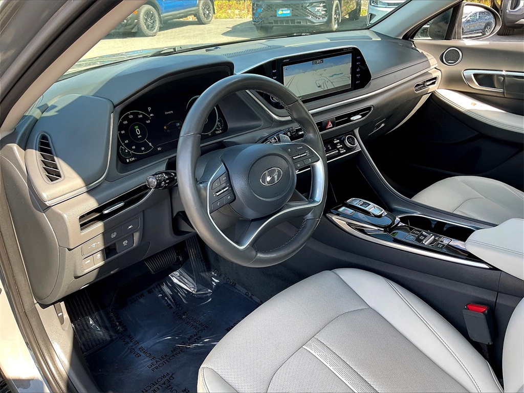 2022 Hyundai Sonata Hybrid Limited photo 8