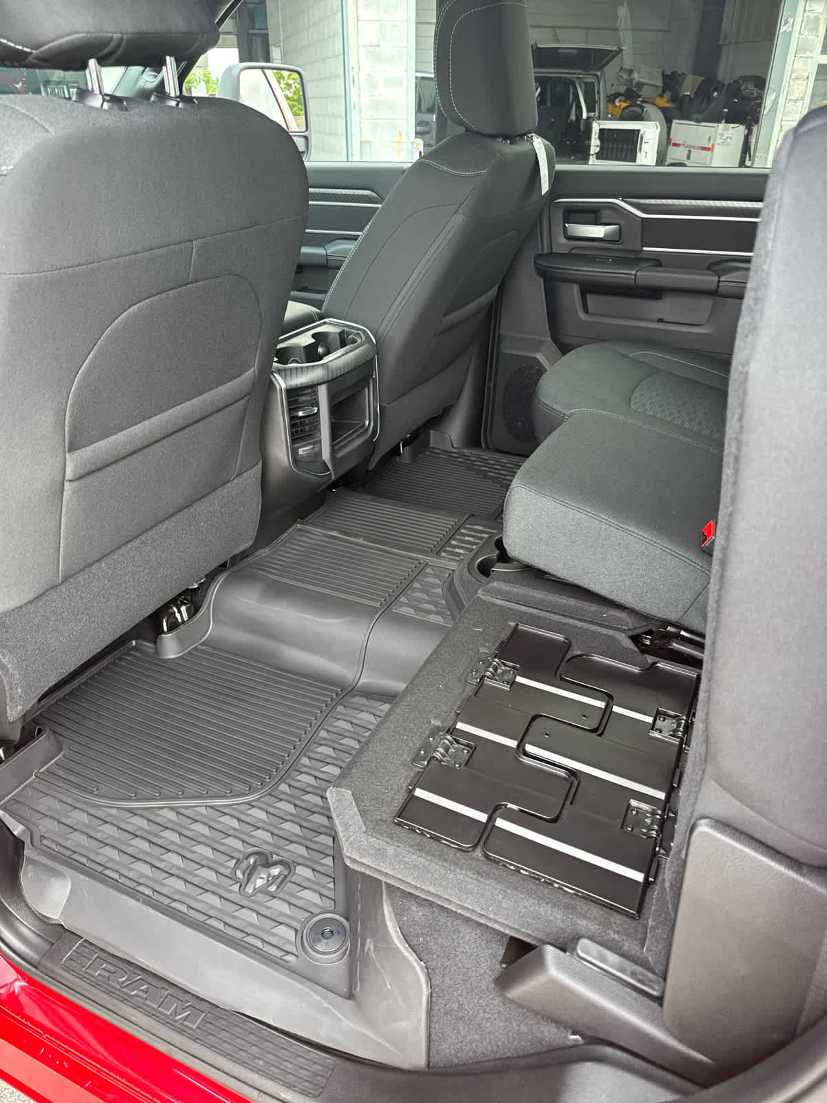 2025 Ram 2500 Big Horn photo 13